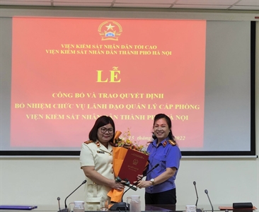 Lễ công bố và trao Quyết định của Viện trưởng Viện KSND thành phố Hà Nội về...